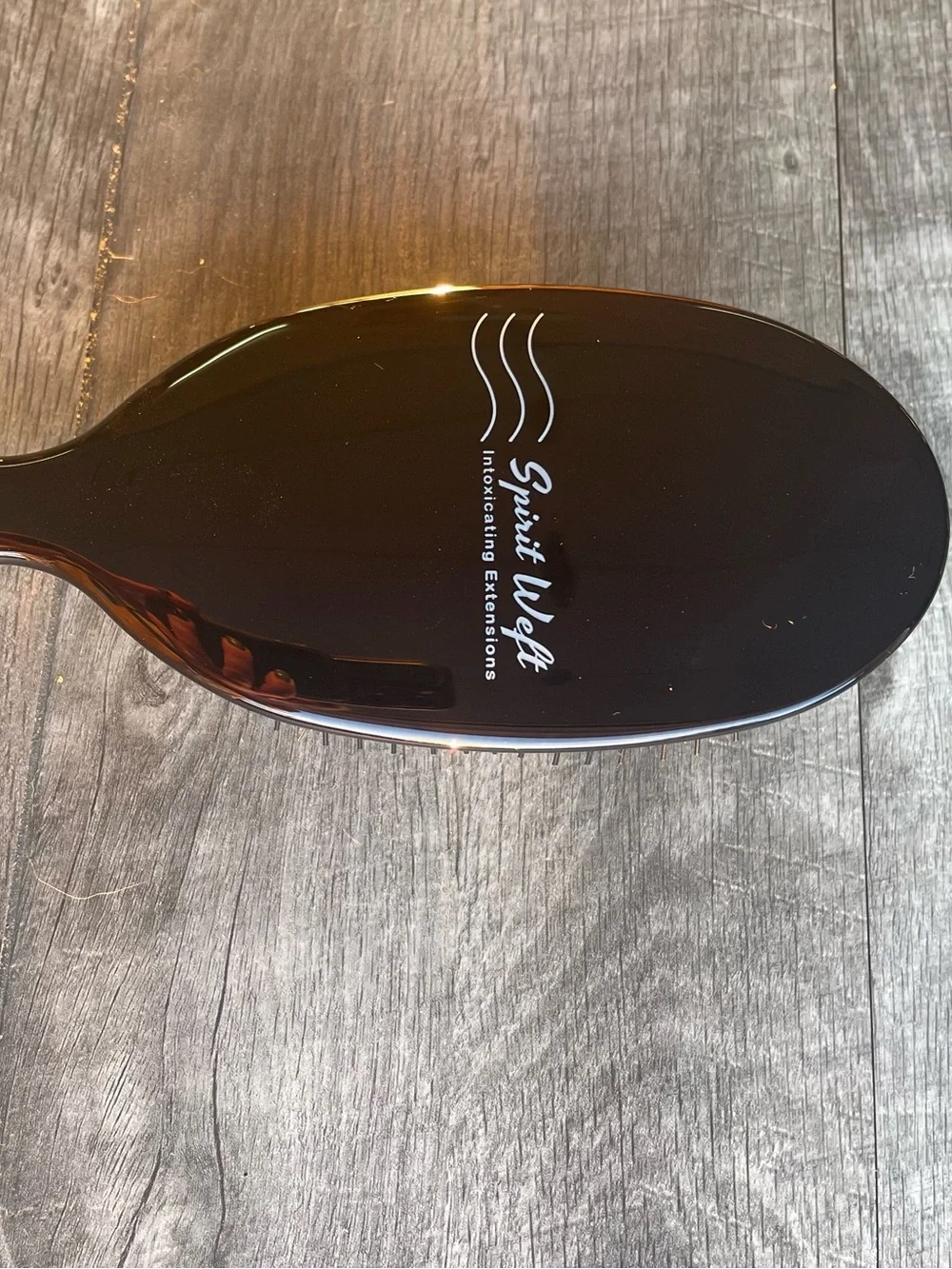 Spirit Weft Hair Extension Brush - Dark Brown